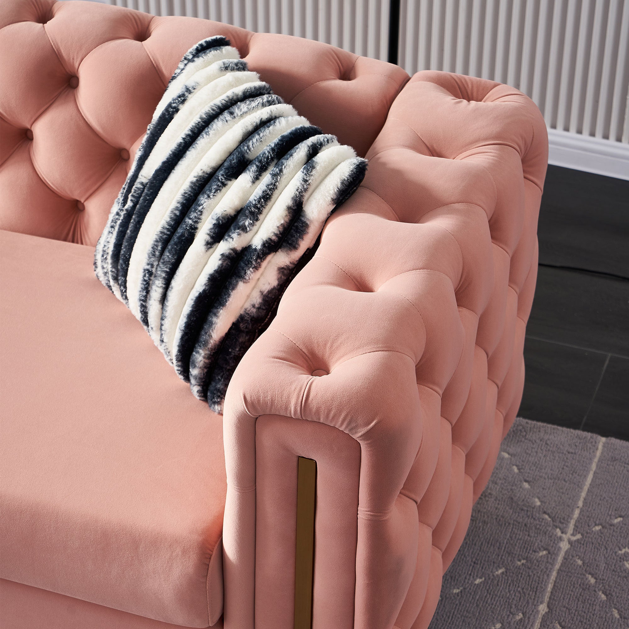 Giodani 84" Modern Pink Velvet Sofa